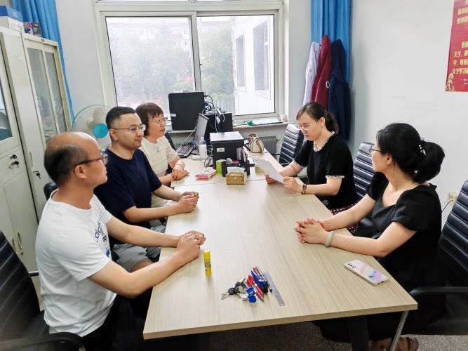 大学物理教研室.jpg
